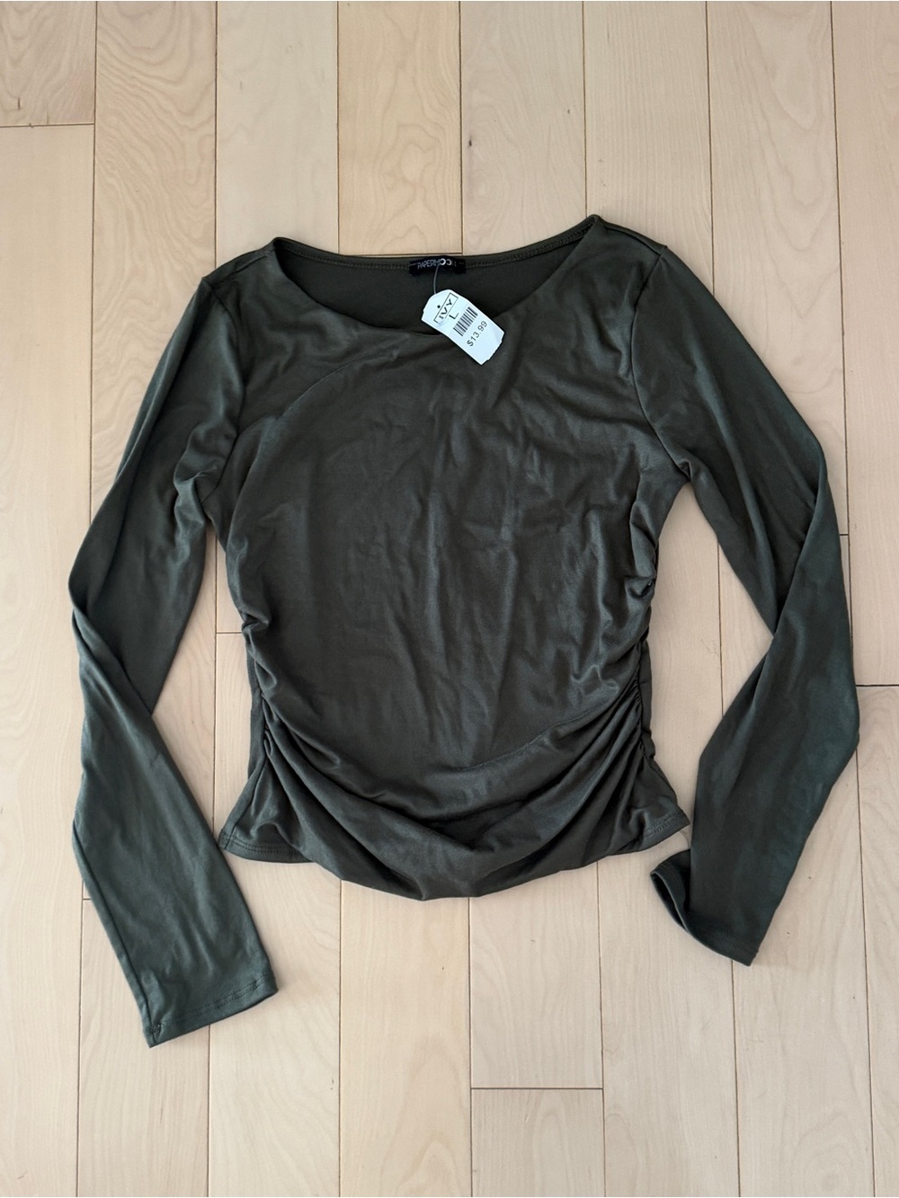 Fits Medium-Papermoon Olive Green Long Sleeve Ruched Tee